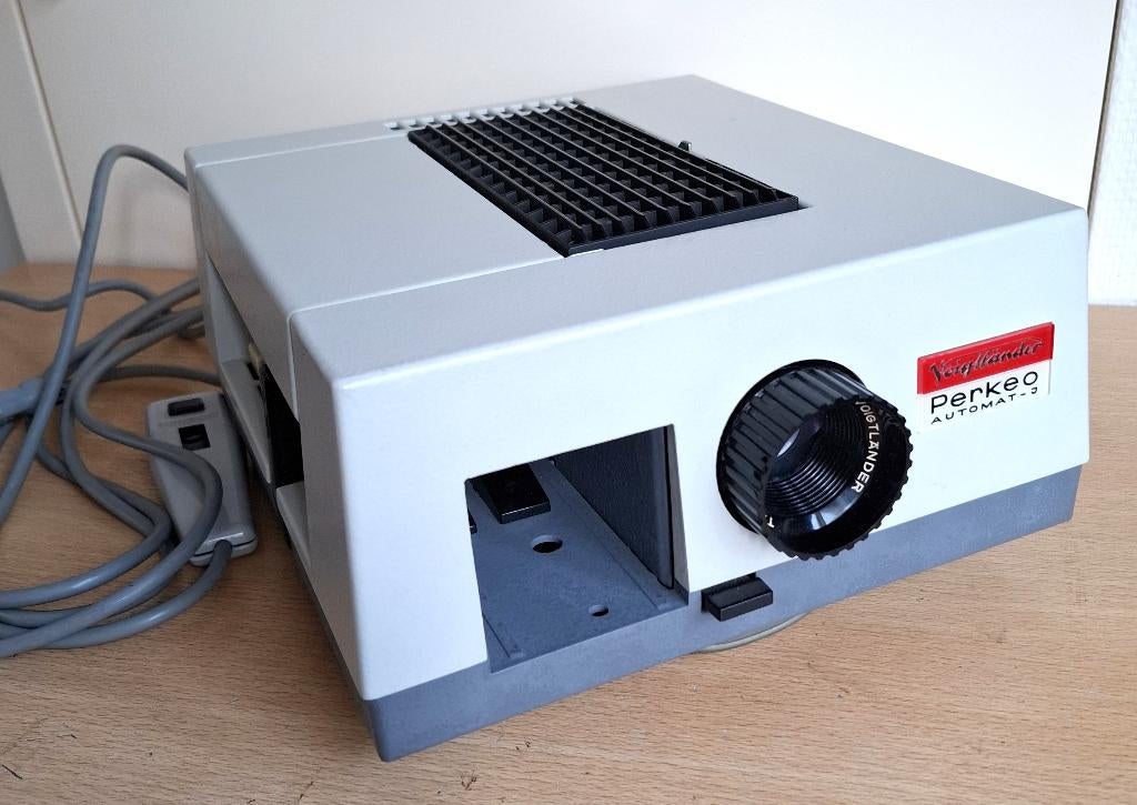 Diaprojector voor de hobbyist, Ophalen of Verzenden, Niet werkend