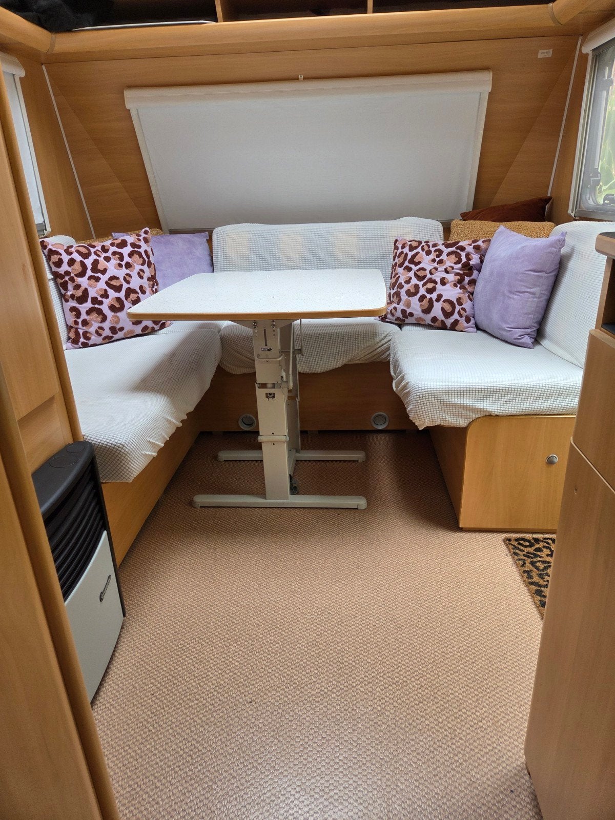 Dethleffs Special Edition Caravan - Nieuwe foto's!, Caravans en Kamperen, Caravans, Vast bed, Rondzit, Particulier, Tot en met 4