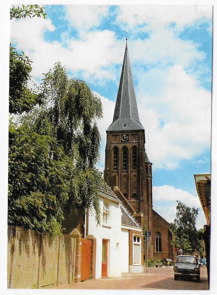 Zevenaar R.K. Kerk- Ongelopen ansichtkaart B4416, Ophalen of Verzenden, 1980 tot heden, Ongelopen