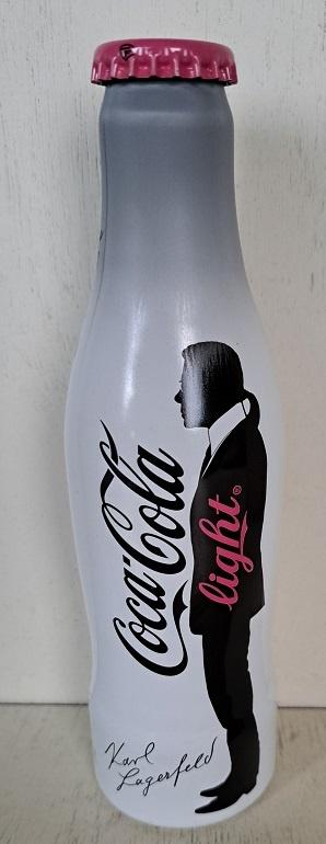 Coca-Cola Light Flesje ALU uit Frankrijk: Karl Lagerfeld, Verzamelen, Merken en Reclamevoorwerpen, Zo goed als nieuw, Verpakking