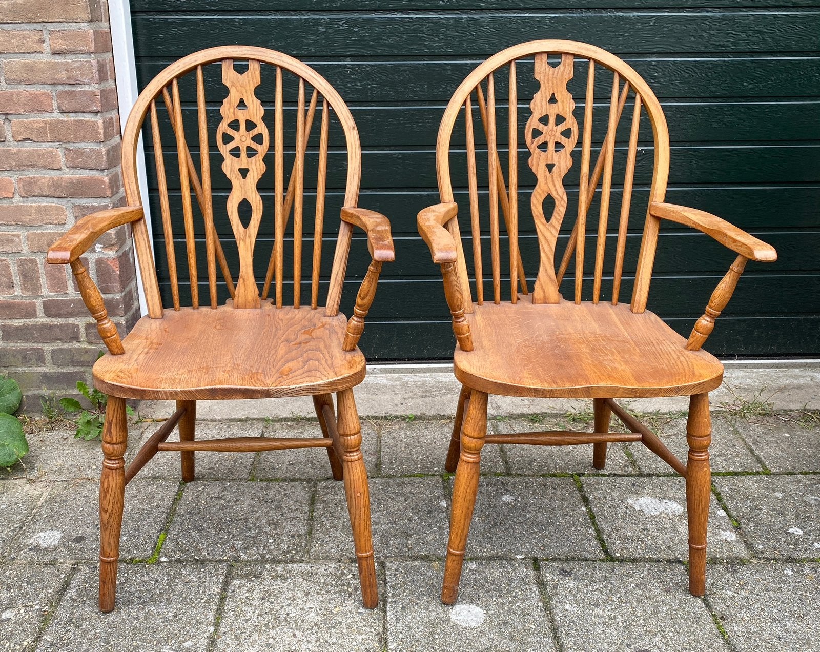 Windsor stoelen met armleuningen 2 stuks, Ophalen