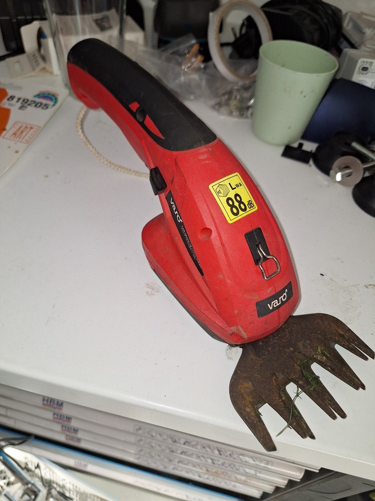 Varo VAR10054/18 grastrimmer (messen bot), Ophalen of Verzenden, Gebruikt, Elektrisch, Varo
