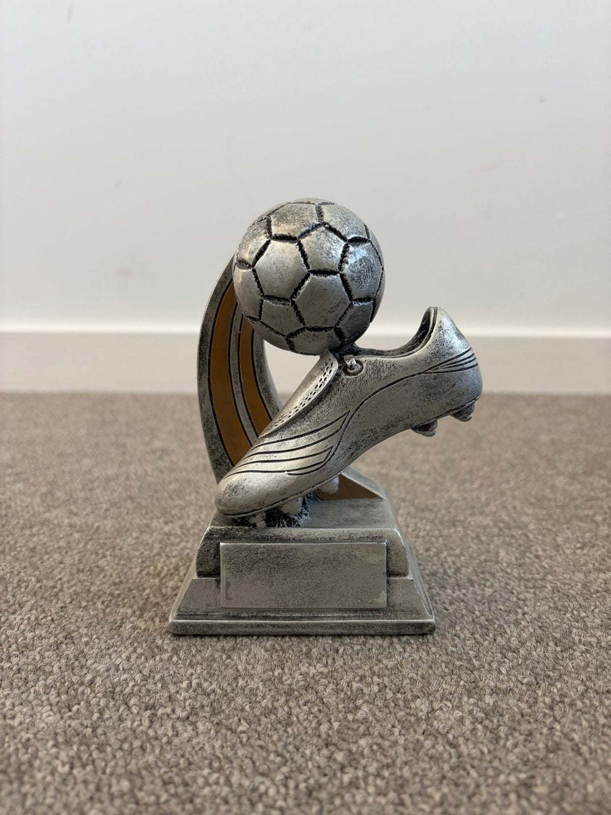 Voetbal trofee / beker met schoen en bal, Ophalen of Verzenden, Zo goed als nieuw, Overige sporten, Overige typen