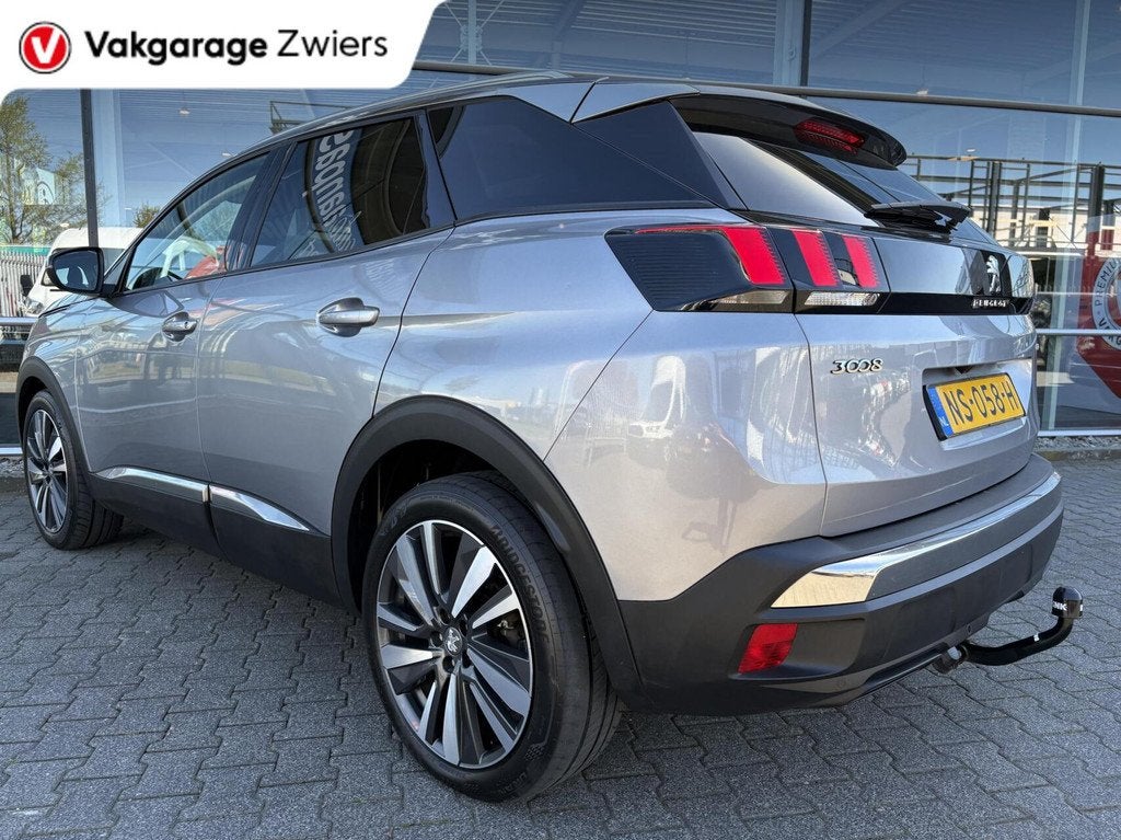 Peugeot 3008 1.2 PureTech Première Pano Trekhaak Camera Nav, Gebruikt, Euro 6, 1199 cc, Origineel Nederlands