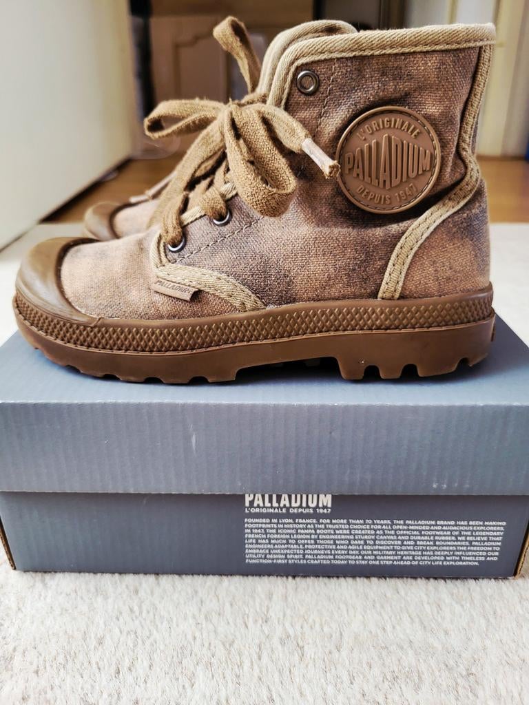 Palladium Pampa Hi schoenen maat 29, perfecte staat, Ophalen of Verzenden, Zo goed als nieuw, Meisje, Schoenen