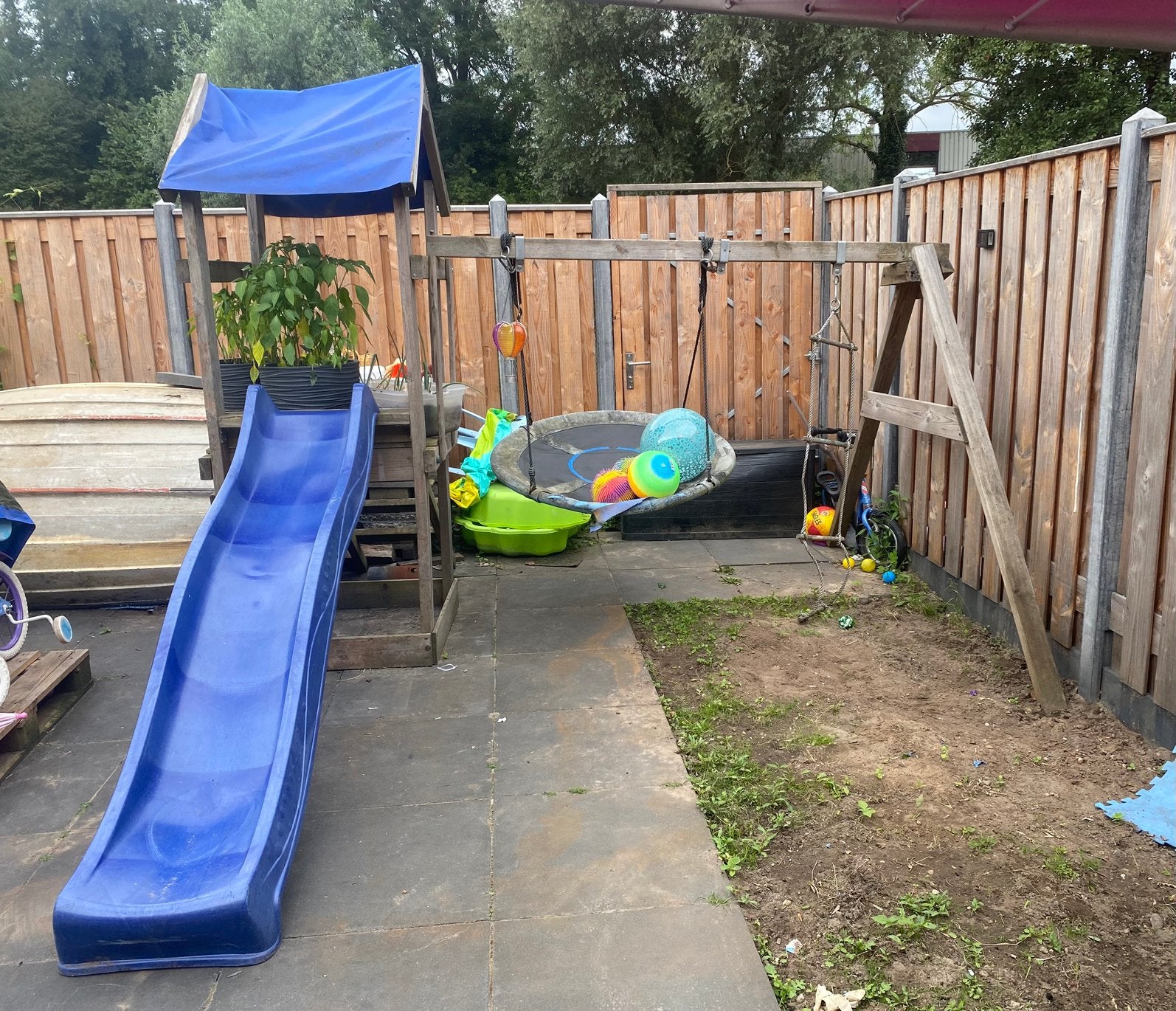 schommel glijbaan klimrek etc in 1 - tuin speelgoed toestel, Ophalen of Verzenden, Gebruikt