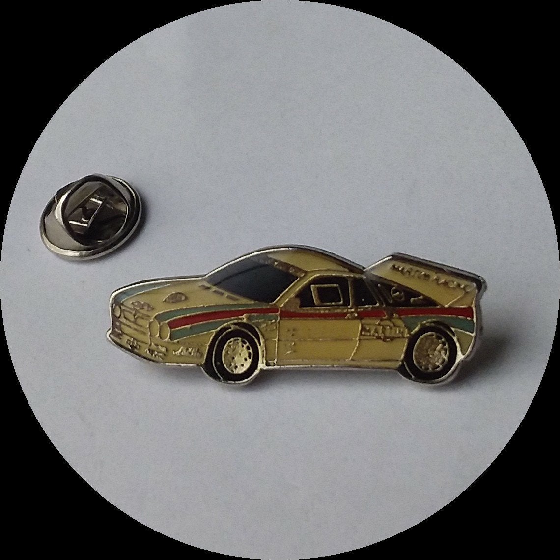 Zeldzame LANCIA 037 pin, Ophalen of Verzenden, Zo goed als nieuw, Transport, Speldje of Pin