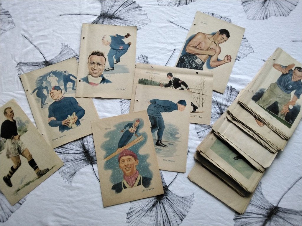 Sportkaarten van sporters uit Zweden, 1955, ruim 1000, Ophalen, Gebruikt, Buitenlandse clubs, Poster, Plaatje of Sticker