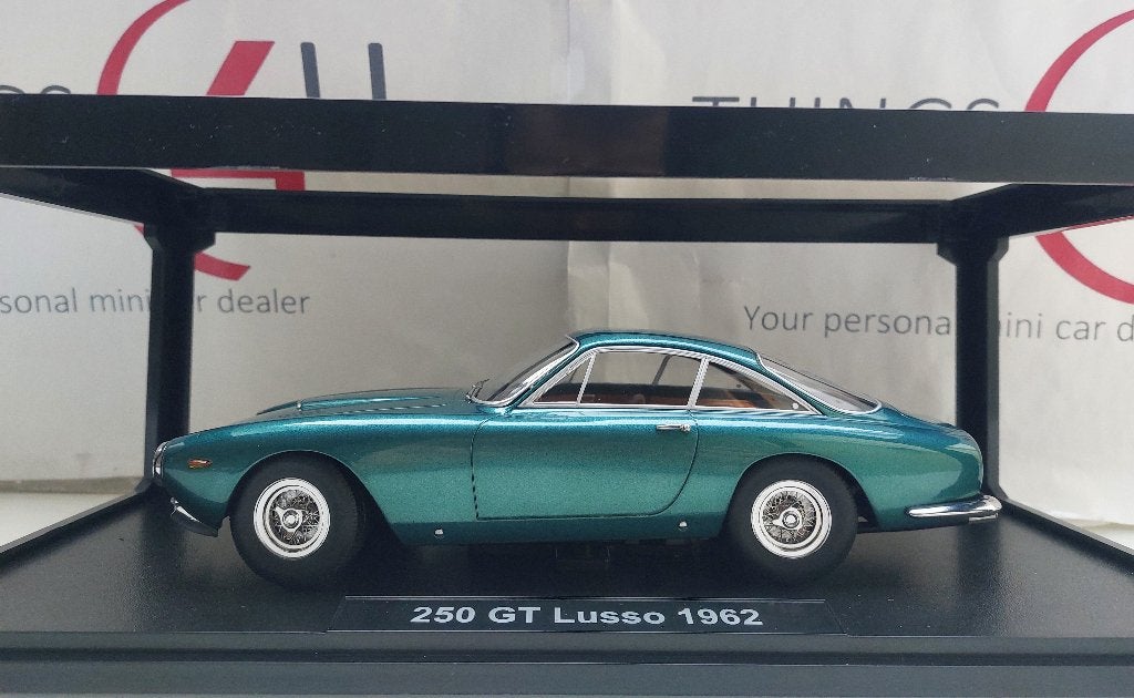 KK-Scale Ferrari 250 GT Lusso 1962 groen metallic nieuw, Hobby en Vrije tijd, Ophalen of Verzenden, Nieuw, Auto, Overige merken