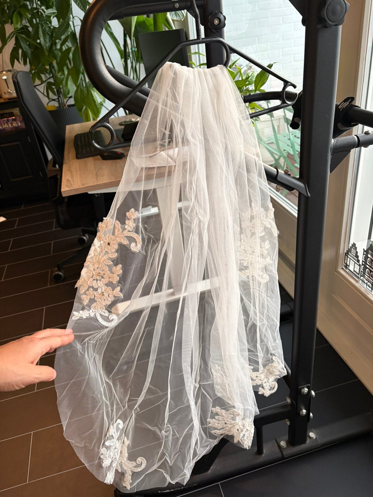 Wedding veil, Ophalen of Verzenden, Zo goed als nieuw, Accessoires