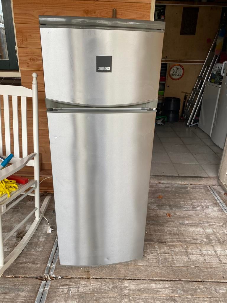 Zanussi koelvriescombinatie, Ophalen, Gebruikt, 200 liter of meer, Met aparte vriezer