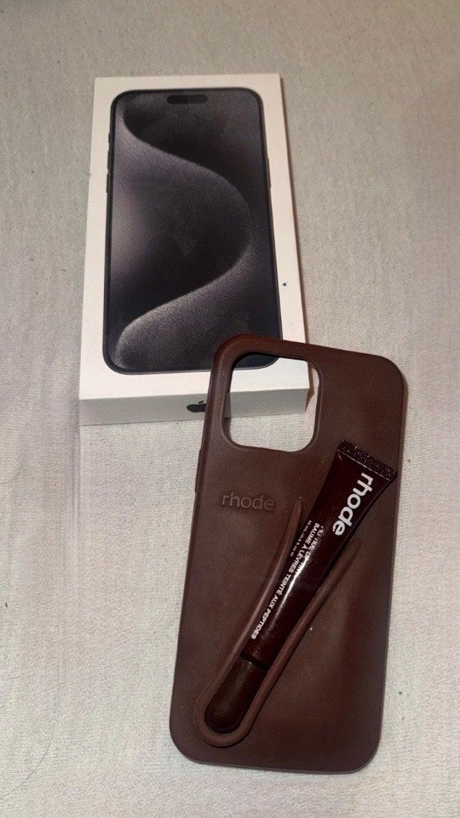 Foto 3 van iPhone 15 Pro Max 256GB - Zo goed als nieuw met doos