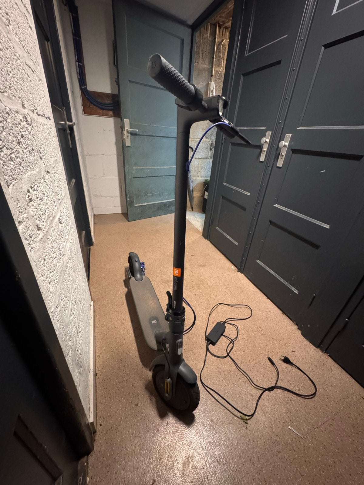 Xiaomi Mi Electric Scooter 3 - Zo goed als nieuw, Ophalen of Verzenden, Zo goed als nieuw, Elektrische step (E-scooter)