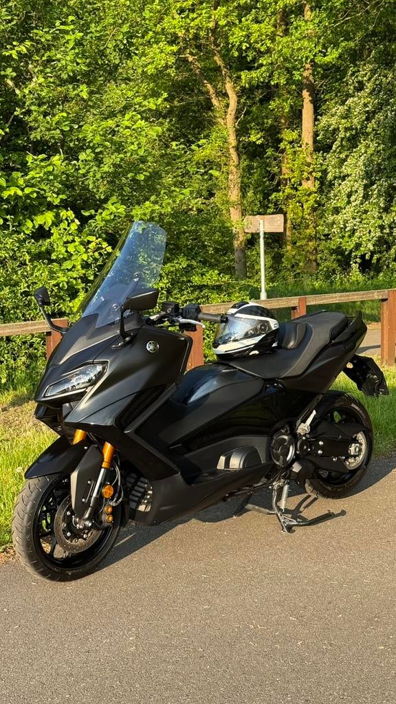 Yamaha TMAX 560 Tech MAX 2024, Traction Control, Occasion, 560 cc, Particulier