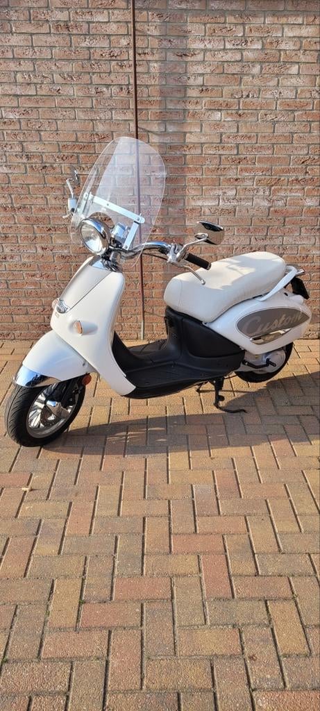 Aprilia Mojito Custom, Ophalen, Zo goed als nieuw, Benzine, Overige merken