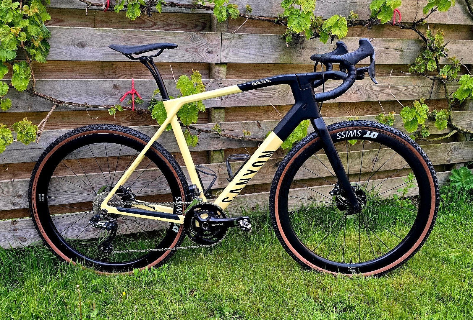 Canyon Grail CF SL 8.0 Gravelbike - Zo goed als nieuw, Overige merken, Carbon, Ophalen of Verzenden, Zo goed als nieuw