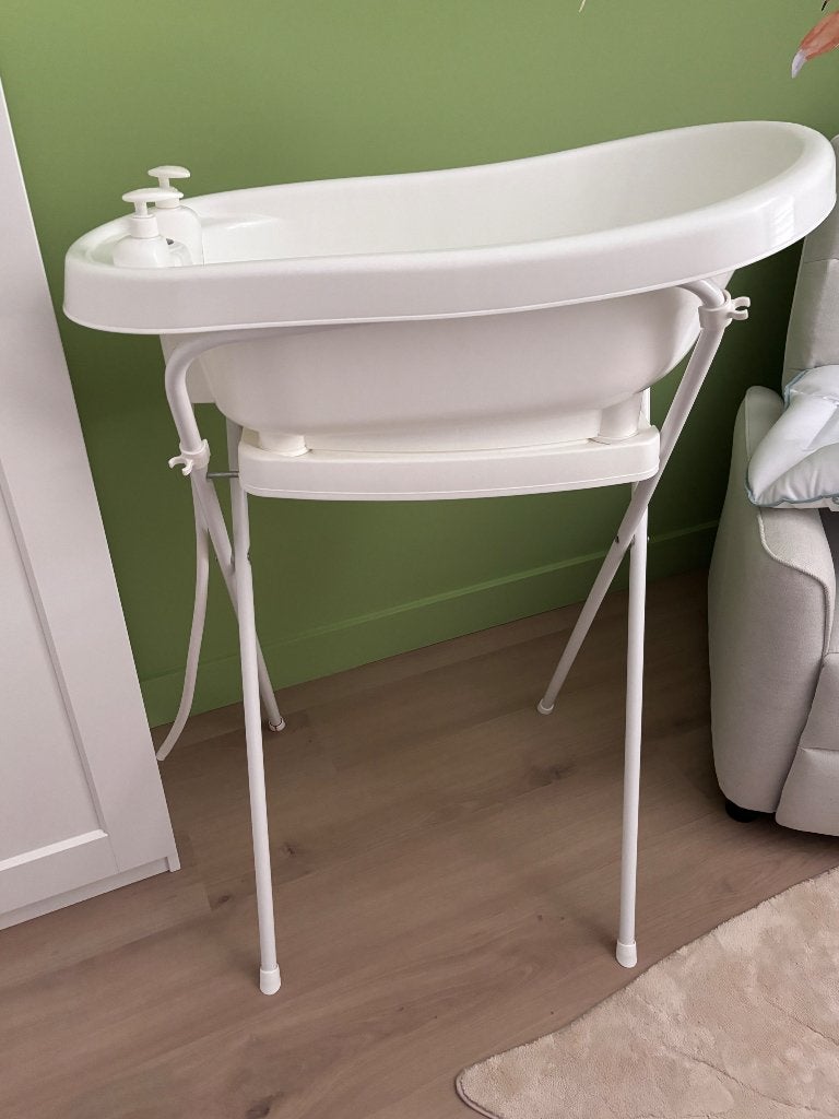 Bebe-Jou baby bad met standaard, Ophalen, Zo goed als nieuw, Badje, Bébé-jou