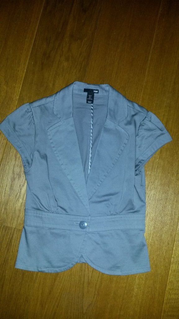 Grijs jasje, H&M, maat 34, korte mouw, H&M, Ophalen of Verzenden, Zo goed als nieuw, Jasje