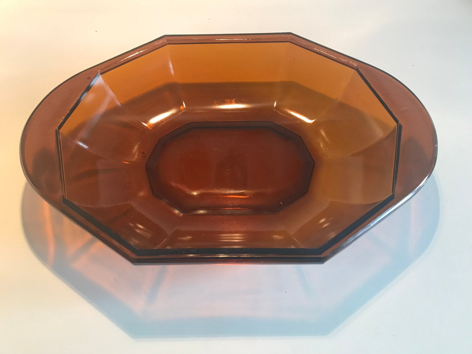 De Bazel fruitschaal van persglas, Ophalen