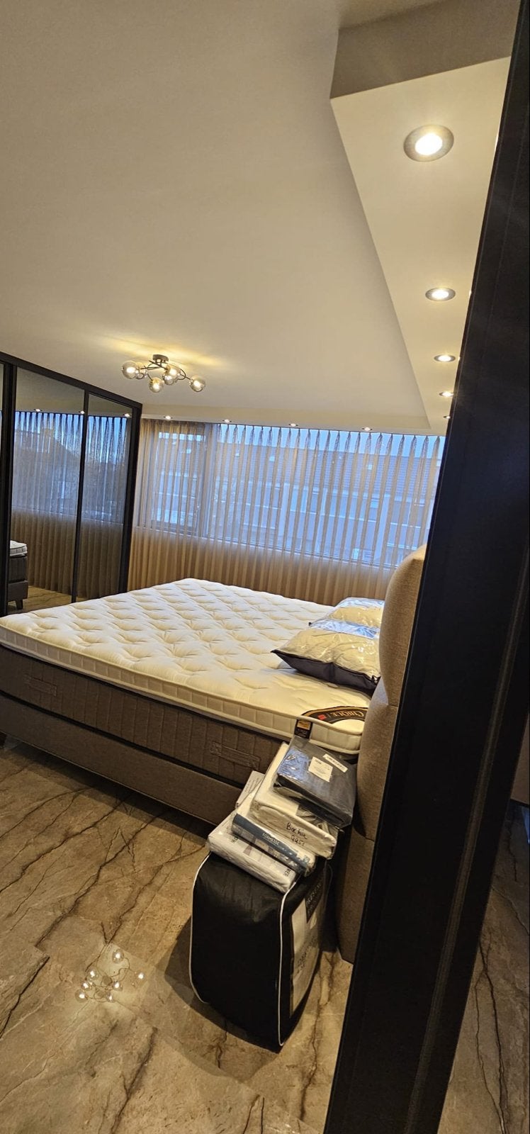 Foto 6 van Renovatiebedrijf|Complete Verbouwing|Badkamer|Stucwerk