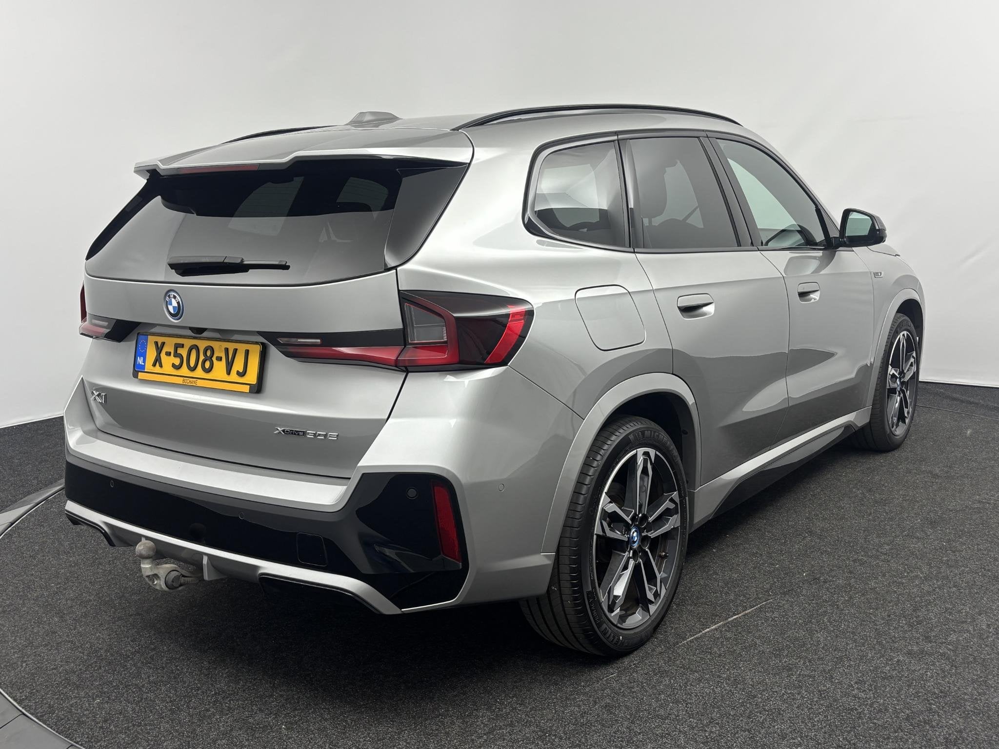BMW X1 xDrive30e | M-sport | Trekhaak | Head-up |, Automatische klimaatregeling, 105 min, Plug-in hybride, Bedrijf