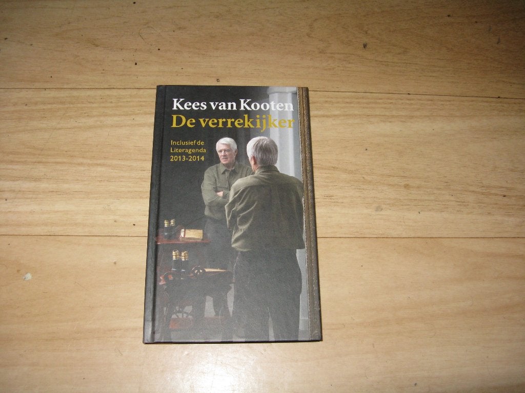 Kees van Kooten - De verrekijker (3930), Ophalen of Verzenden, Gelezen