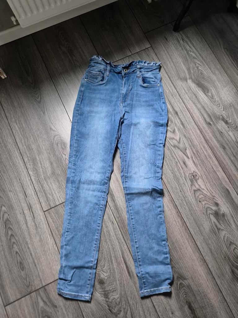 Queen hearts jeans high waist, Blauw, Ophalen of Verzenden, Zo goed als nieuw, W28 - W29 (confectie 36)