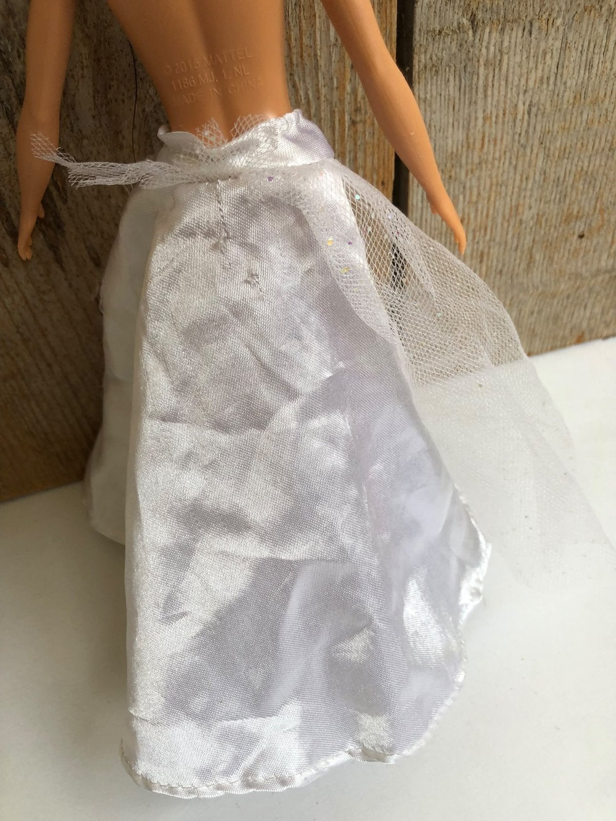 Witte glans rok voor Barbie, Ophalen of Verzenden, Gebruikt, Barbie