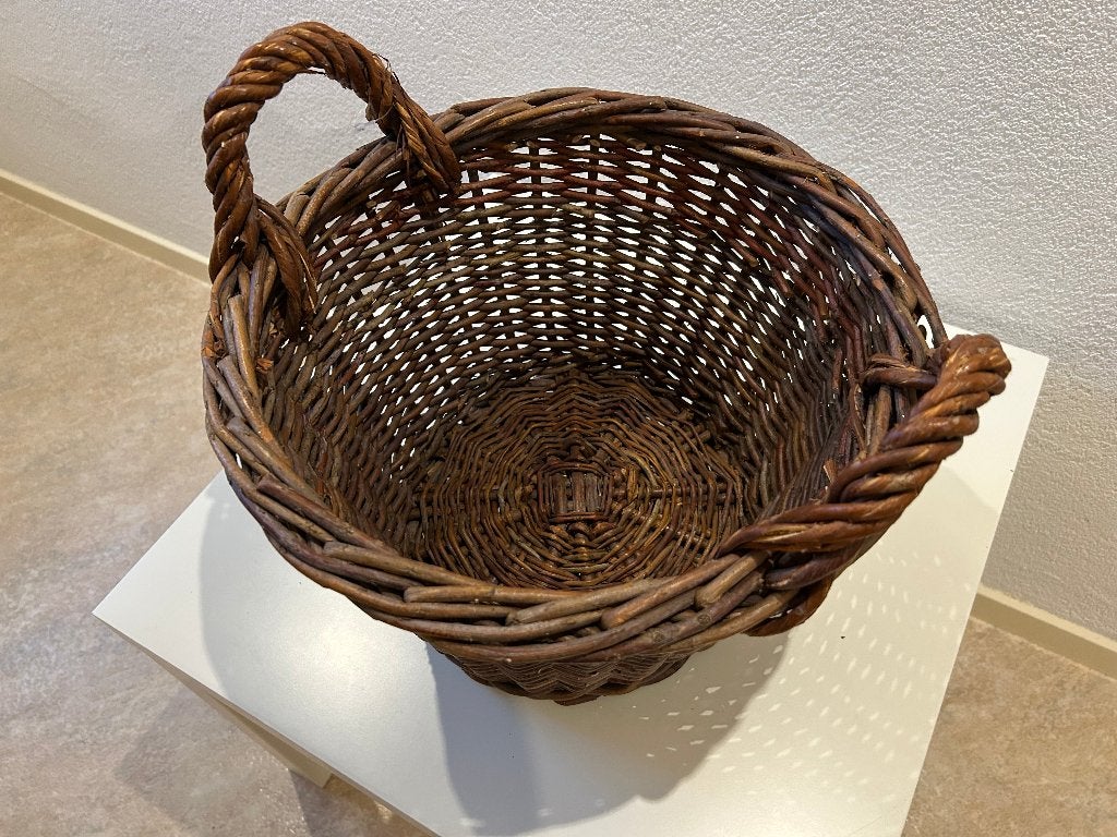 Rotan. mand -stevig. Riet-met handvaten nieuw 21092026, Overige materialen, Rond, Nieuw, Minder dan 40 cm