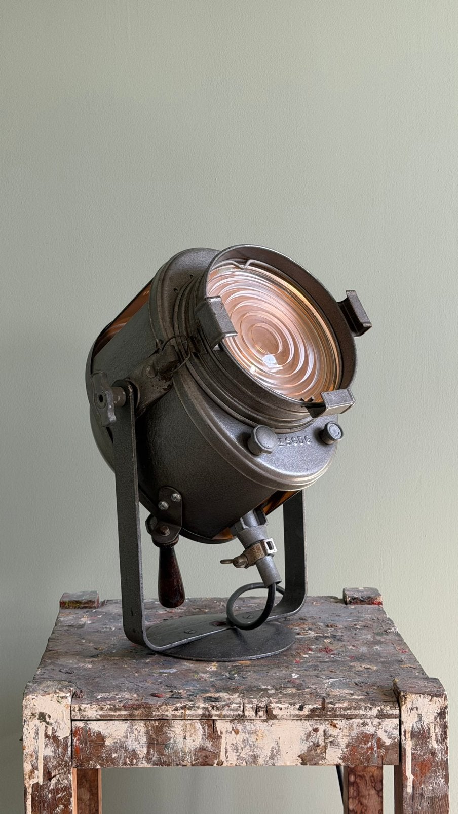 Vintage lamp tafellamp theaterlamp theaterspot A.E. Cremer, Ophalen of Verzenden, Gebruikt, Metaal, E27 (groot)