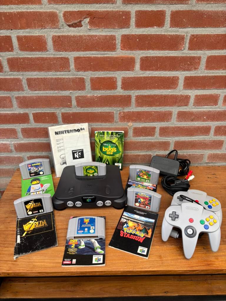 Mooie set met Zelda, Pokemon, Mario en meer., Ophalen of Verzenden, Gebruikt, Met 2 controllers, Met games