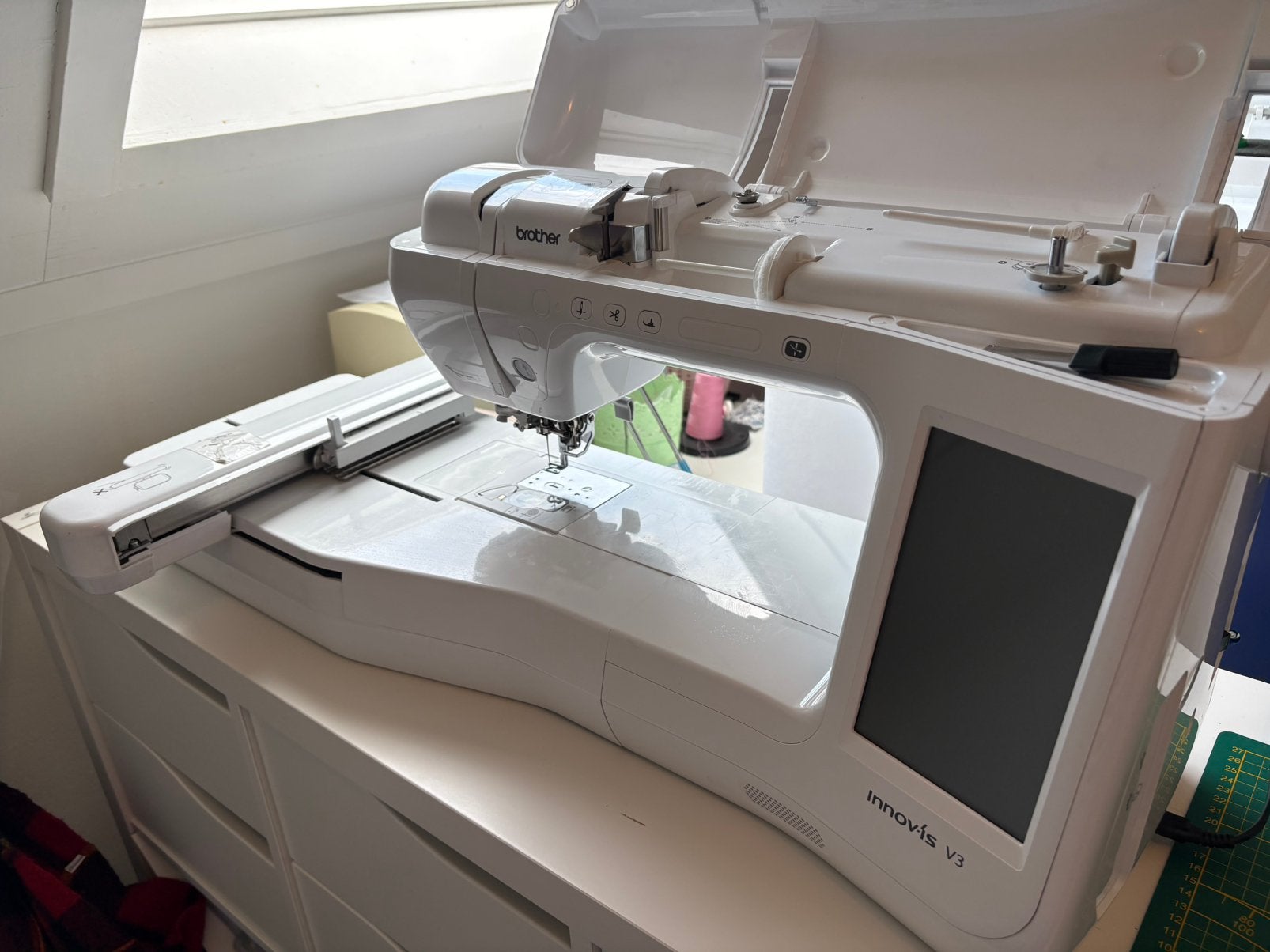 Brother innov-is V3 borduurmachine, Ophalen, Gebruikt, Borduurmachine