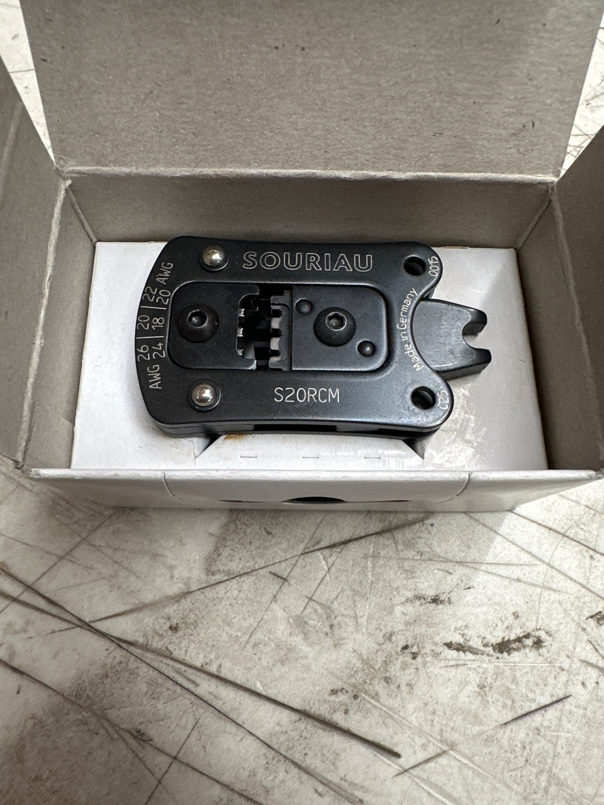 Souriau S20RCM krimptang voor AWG 18-26, Ophalen of Verzenden, Zo goed als nieuw, Nvt, Nvt