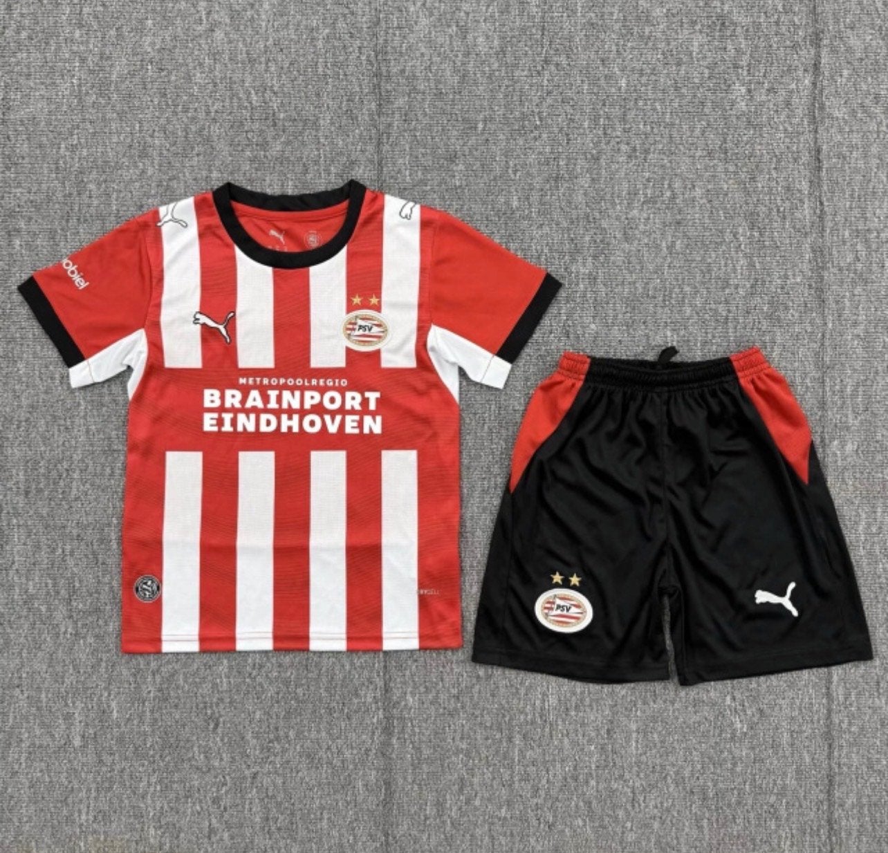 PSV Thuistenue Kinderen 26/27- Shirt en Broekje, Maat S, Ophalen of Verzenden, Nieuw, Set