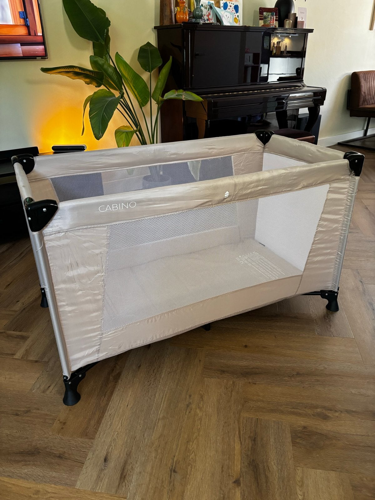 Cabino Reisbedje/Campingbedje met Bebe Matras 120x60 ZGAN!, Ophalen, Zo goed als nieuw, Beige, Overige maten