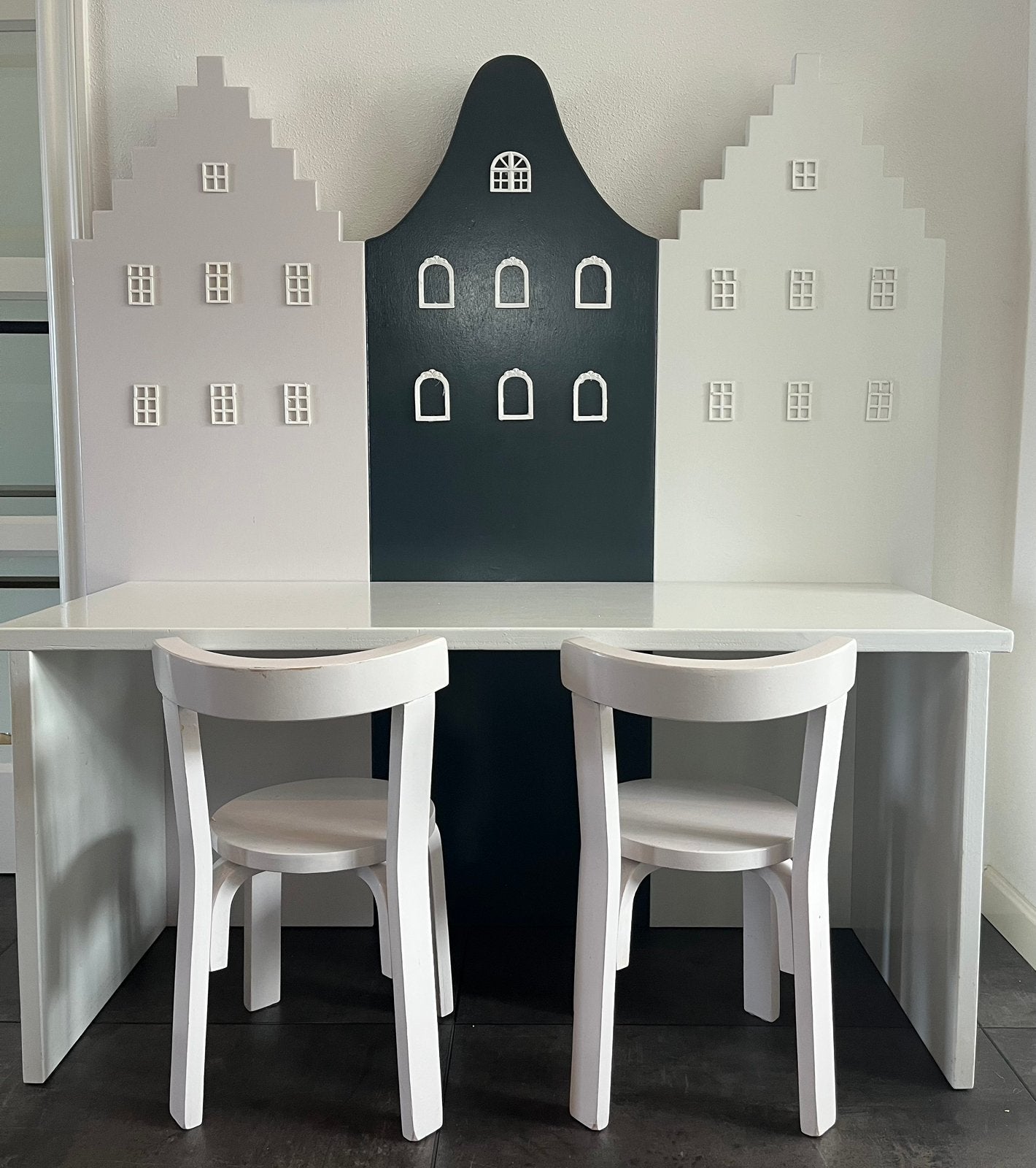 Kinderhoekje, Ophalen, Gebruikt, Tafel(s) en Stoel(en)