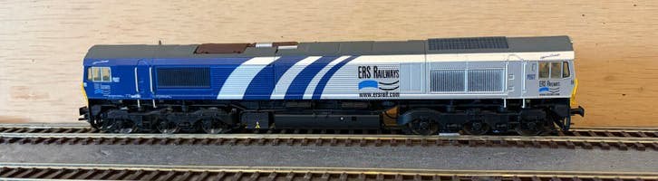 Mehano Class 66 ERS Railways Locomotief met Maersk Wagons, Overige merken, Ophalen of Verzenden, Gelijkstroom, Locomotief