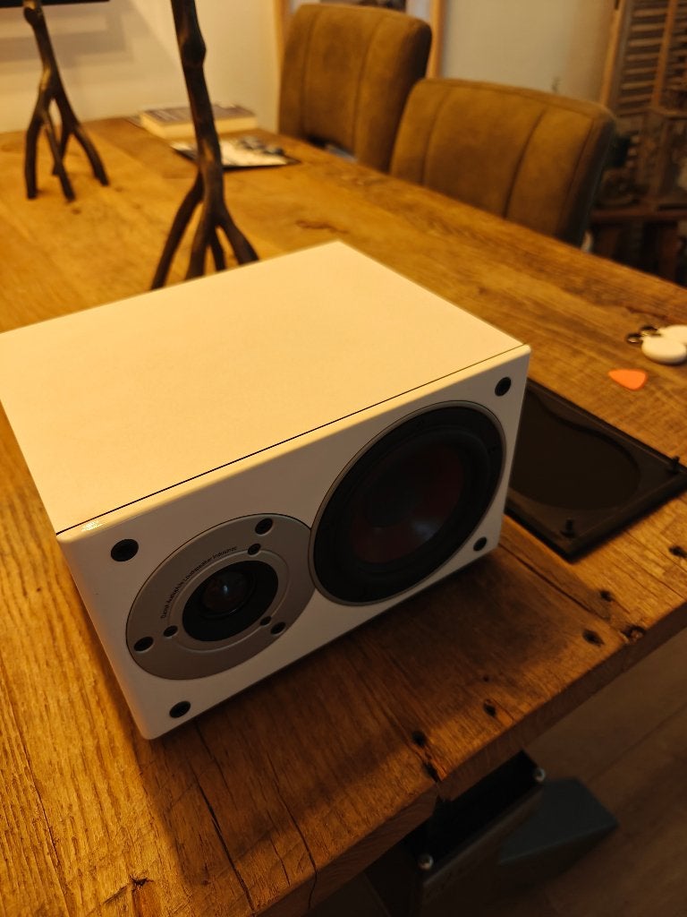 Dali Zensor Pico, Ophalen, Zo goed als nieuw, 60 tot 120 watt, Geschikt voor surround/home cinema