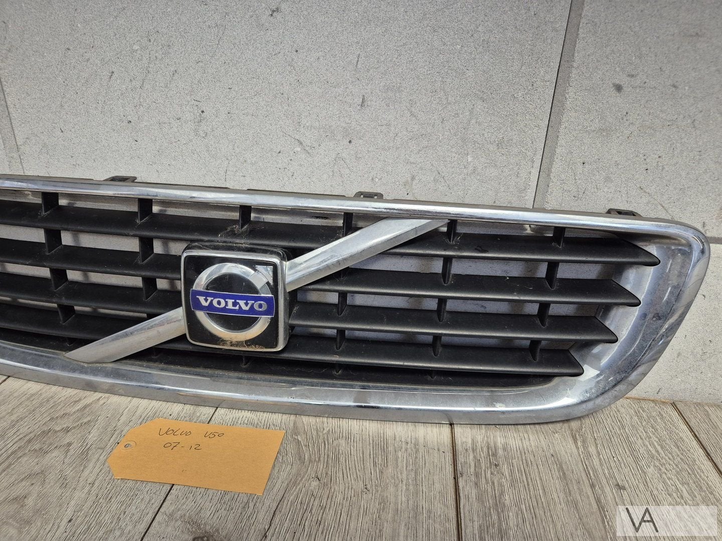 Volvo S40 en V50 grille in voorbumper 2007 tot 2012 €100, Gebruikt, -, -, Ophalen of Verzenden