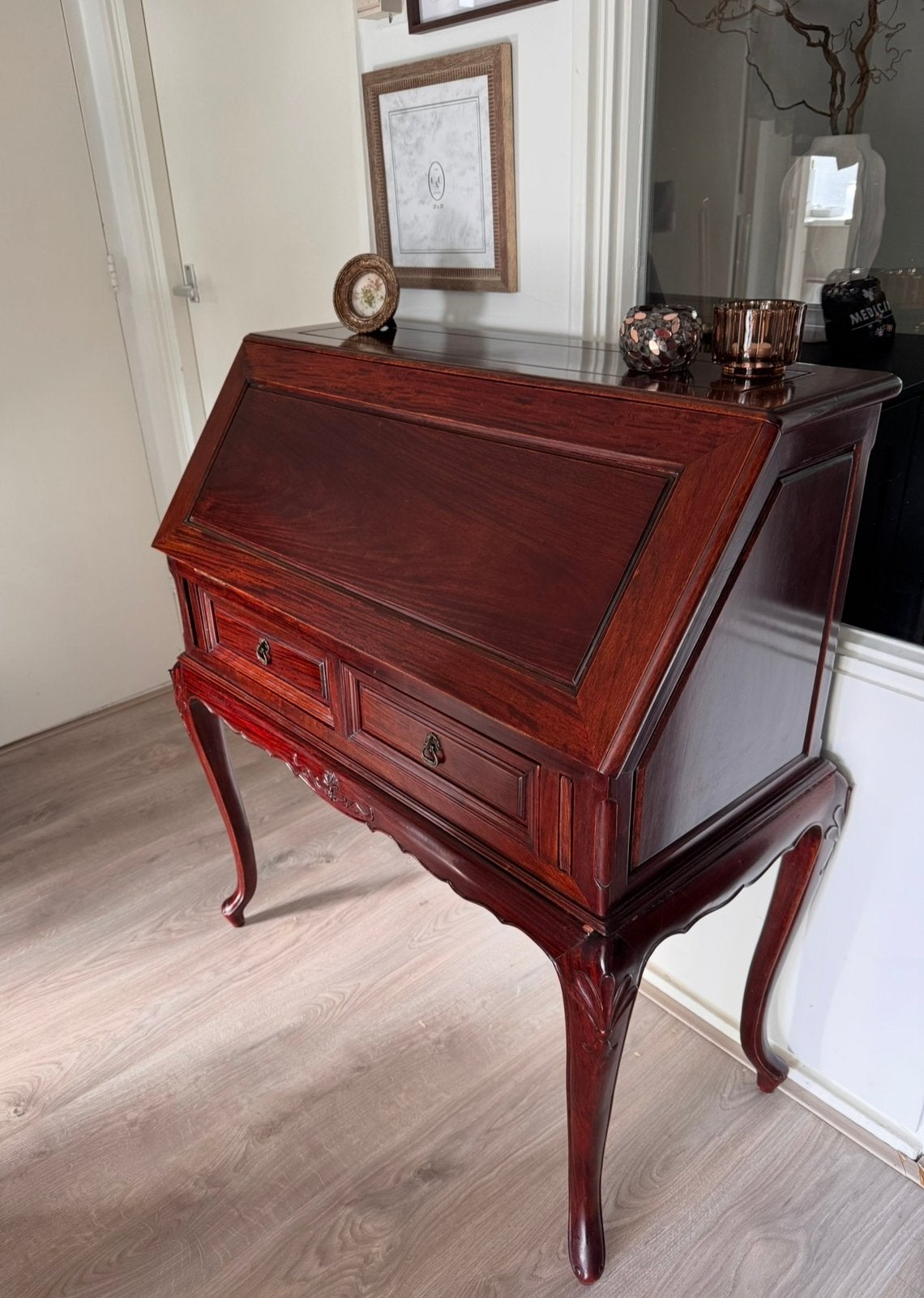 Prachtige secretaire, Ophalen, Zo goed als nieuw