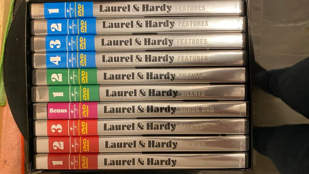 Stan Laurel & Oliver Hardy: De Dikke en de Dunne DVD Boxset, Alle leeftijden, Ophalen of Verzenden, Gebruikt, Boxset
