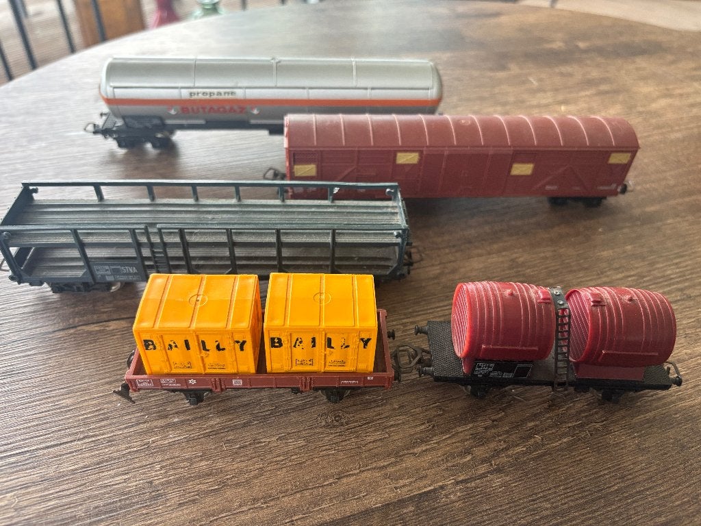 5x Jouef H0 goederenwagens vintage – SNCF/STVA/Bally/Propane, Gebruikt, Gelijkstroom, Jouef, Wagon