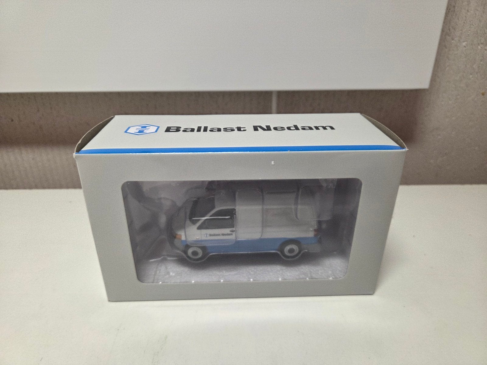 WSI Volkswagen Transporter Ballast Nedam, Ophalen of Verzenden, Zo goed als nieuw, Bus of Vrachtwagen