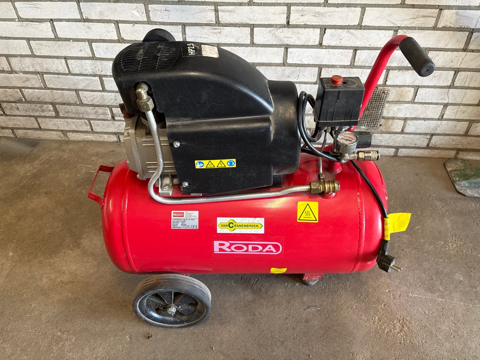 Roda Compressor HP2.5 - Mobiele Luchtcompressor, Doe-het-zelf en Verbouw, Compressors, Gebruikt, 6 tot 10 bar, Ophalen of Verzenden
