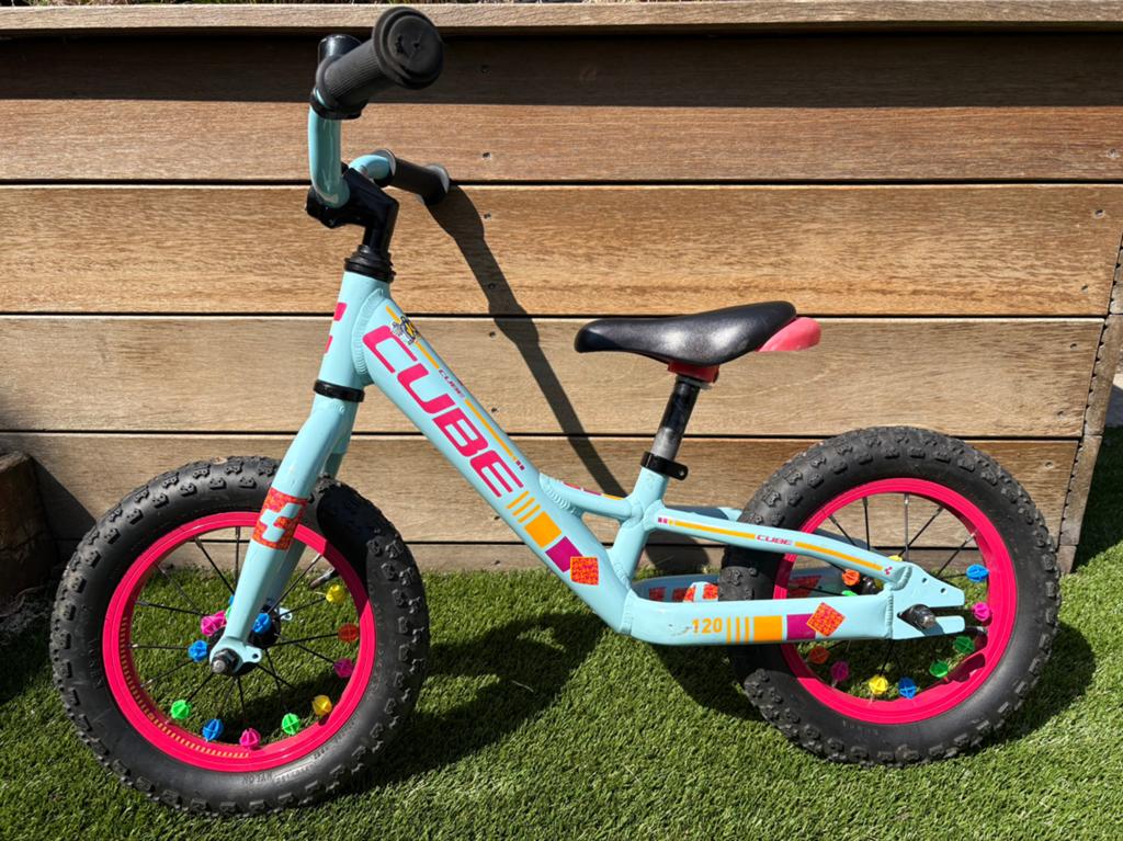 Cube cubie loopfiets, Fietsen en Brommers, Fietsen | Kinderfietsjes, Ophalen, Gebruikt, Minder dan 16 inch