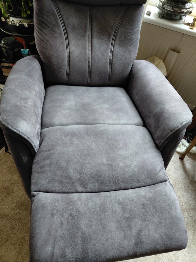 Comfortabele relaxfauteuil, rookvrij huis, Huis en Inrichting, Fauteuils, 75 tot 100 cm, Ophalen of Verzenden, Zo goed als nieuw