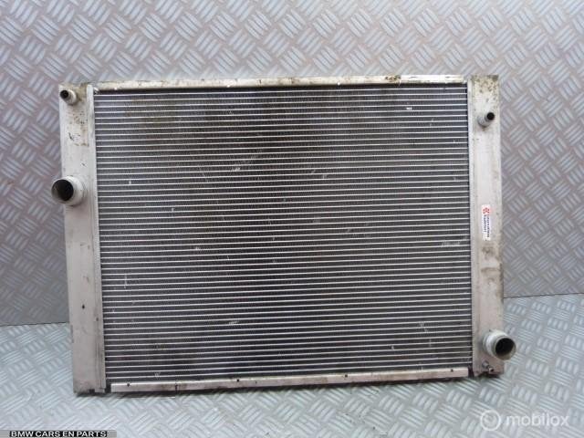 Radiateur BMW 5-serie E60 E61 benzine, Gebruikt, Ophalen of Verzenden, BMW, BMW