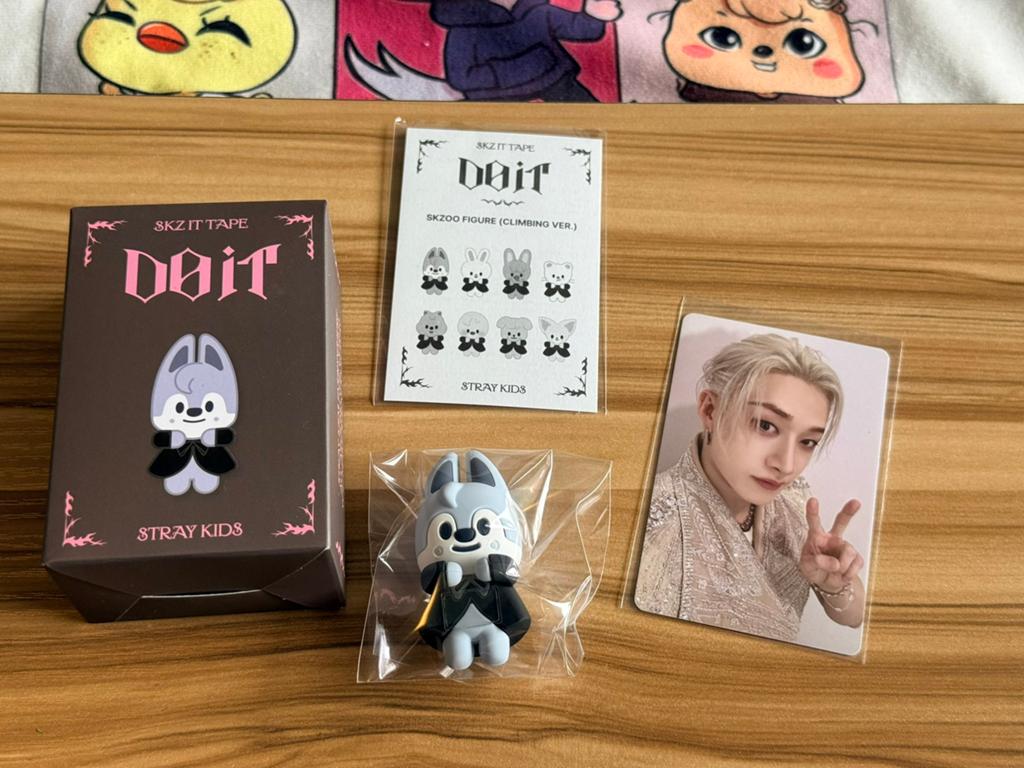 Stray Kids wolfchan / bang Chan Do It skzoo, Ophalen of Verzenden, Zo goed als nieuw, Foto of Kaart