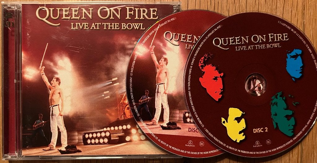QUEEN - Live at the bowl ( 2CD ), Ophalen of Verzenden, Zo goed als nieuw, Classic Rock, Live-album