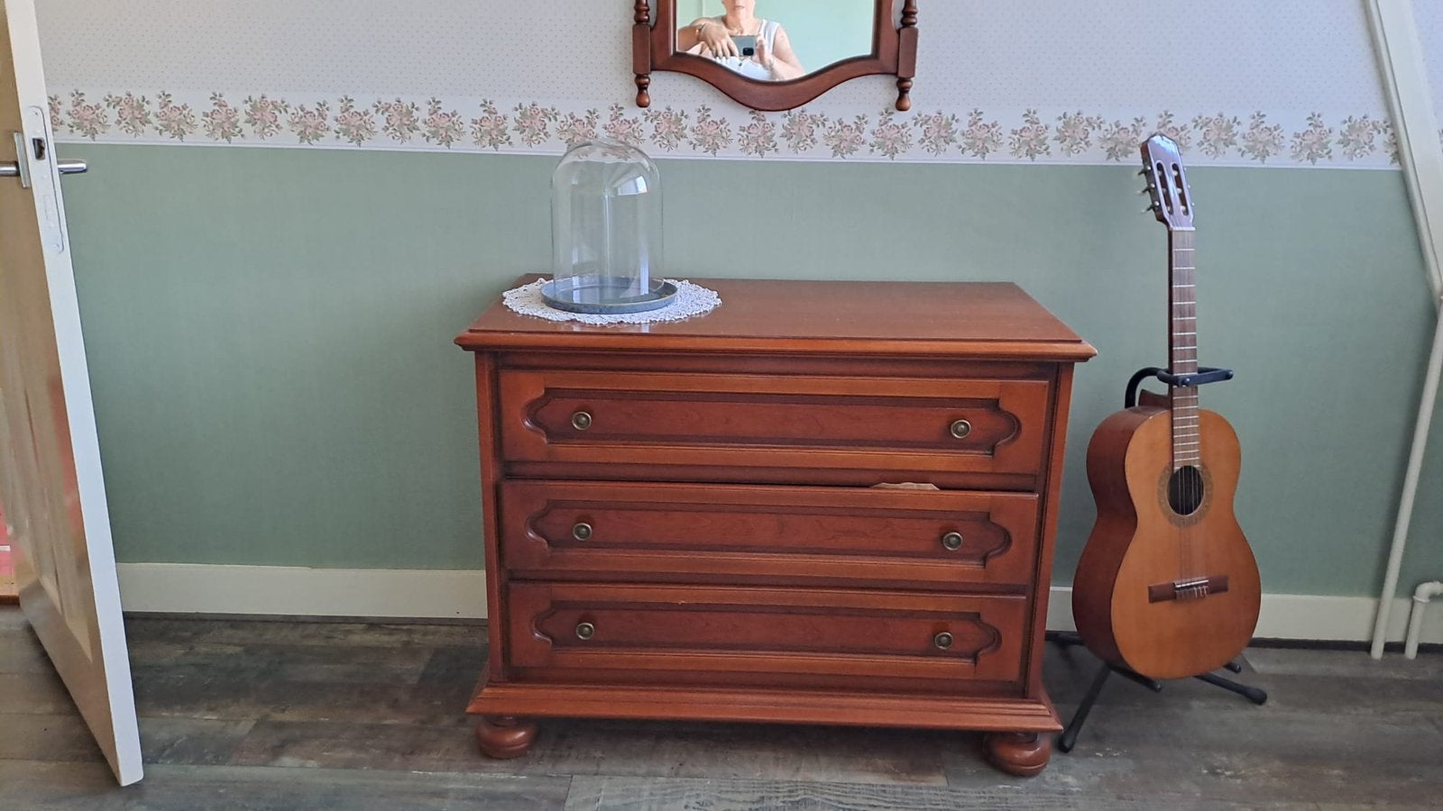 Mooi kersenhouten dressoir met 3 lades, Ophalen, Gebruikt, 150 tot 200 cm, 25 tot 50 cm
